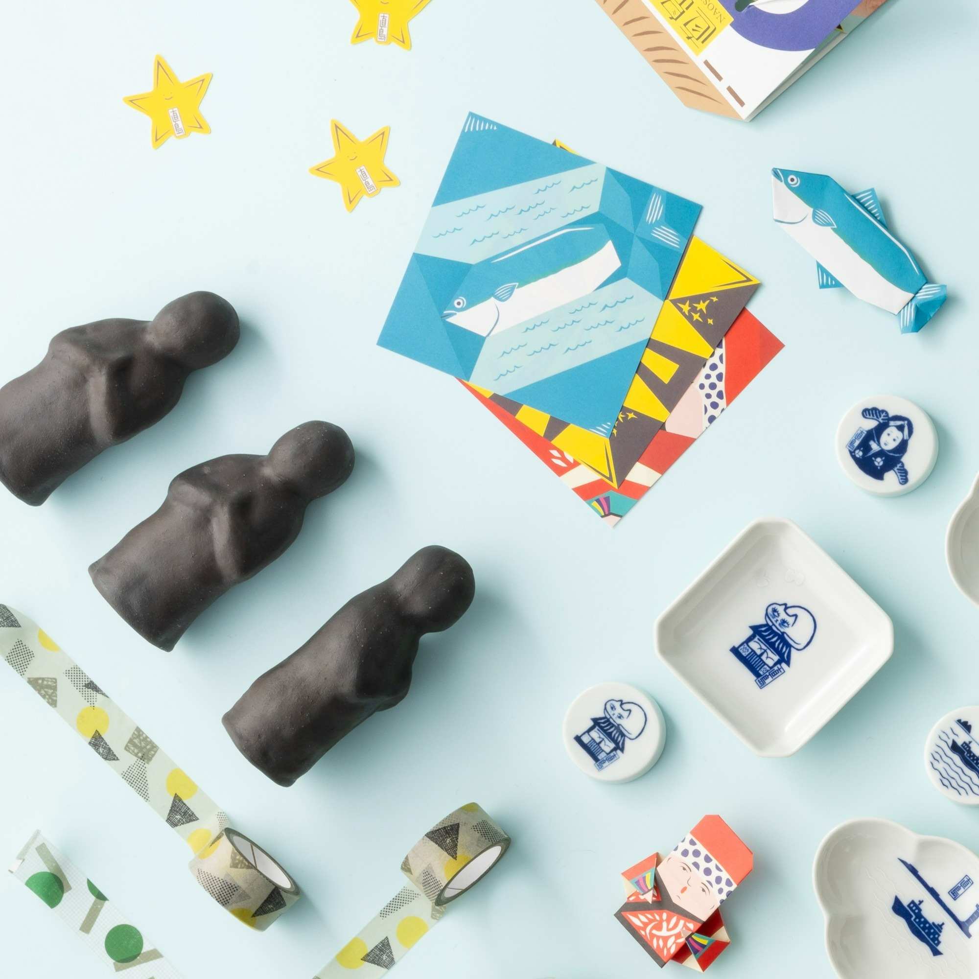 During the promotion period, customers who make a purchase in our online shop will receive a set of two original greeting cards for free!🎁
2024/12/02~2025/02/28 ※One set will be given away per order. The cards will be sent out randomly.
12月2日~25年2月28日まで国内送料無料キャンペーンを実施いたします!1年がんばった自分へのご褒美に、大切な人へのちょっとしたギフトに🎁🤍
※1回のご注文につき、ひとつのお届け先のみとなりますが、期間中は何度でもご利用いただけます。
#benesse #benessehouseonlineshop #benessehouse #ミュージアムグッズ #直島 #naoshima #ねこ #benessere #Gift #ギフト