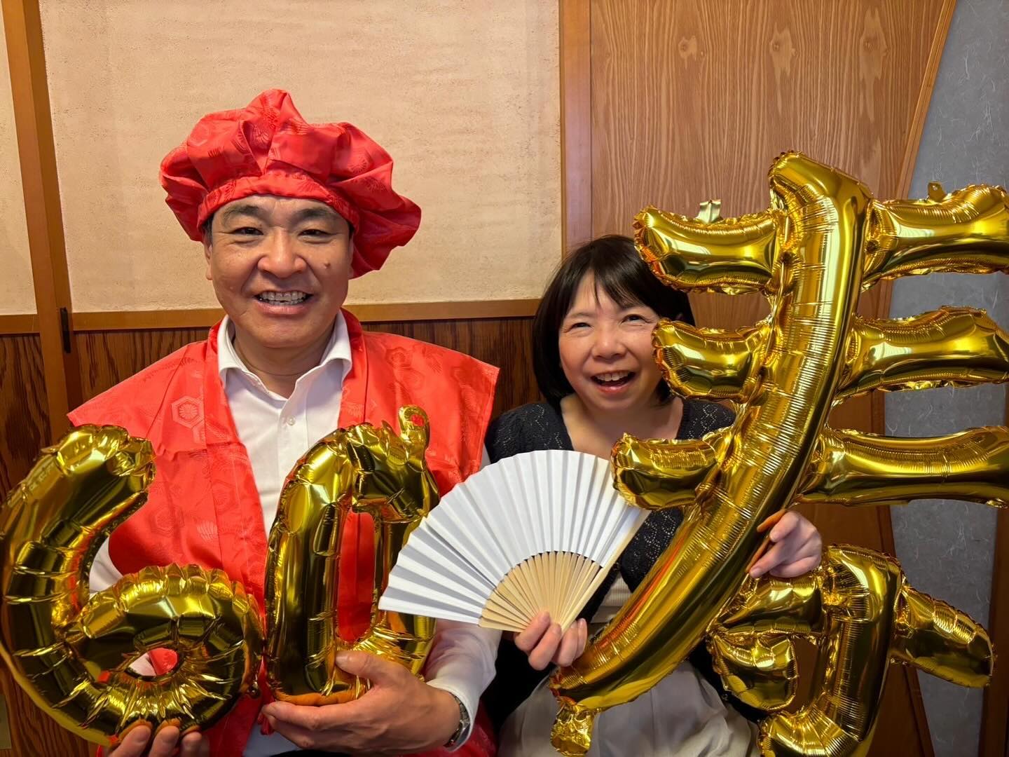 令和6年6月16日無事60歳の誕生日を迎えました。娘たちからは1日早い昨日蟹江町の「浜舟」にてお祝い会をしてもらいました。今まで私の人生に関わっていただいた皆様、誠にありがとうございました。今後とも宜しくお願い致します🙇
