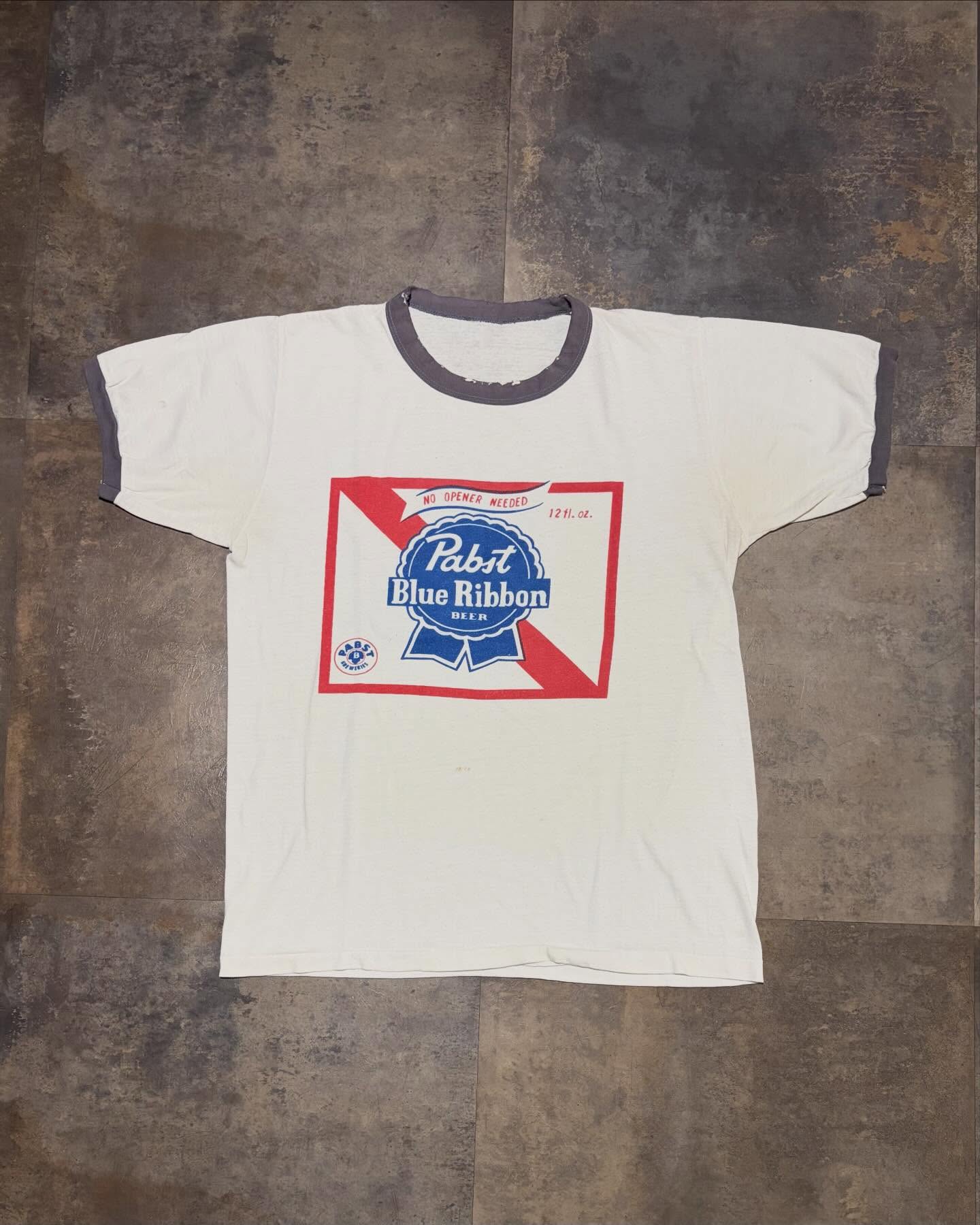 【Vintage T-shirt 入荷🇺🇸】ビンテージTシャツ入荷🇺🇸お手頃な価格なモノからスペシャルなモノまで幅広くラインナップ。オンラインストア又は店頭にて🤝⬛︎ 営業時間 : 11:00~19:00
⬛︎ 北海道札幌市白石区北郷9条7丁目10-2
⬛︎ 駐車場有
⬛︎ ONLINE STOREはプロフィール欄へ。
⬛︎ 定休日はInstagram固定投稿にてご確認下さい。#delinquentbros
#デリンクエント
#非行兄弟
#古着
#札幌