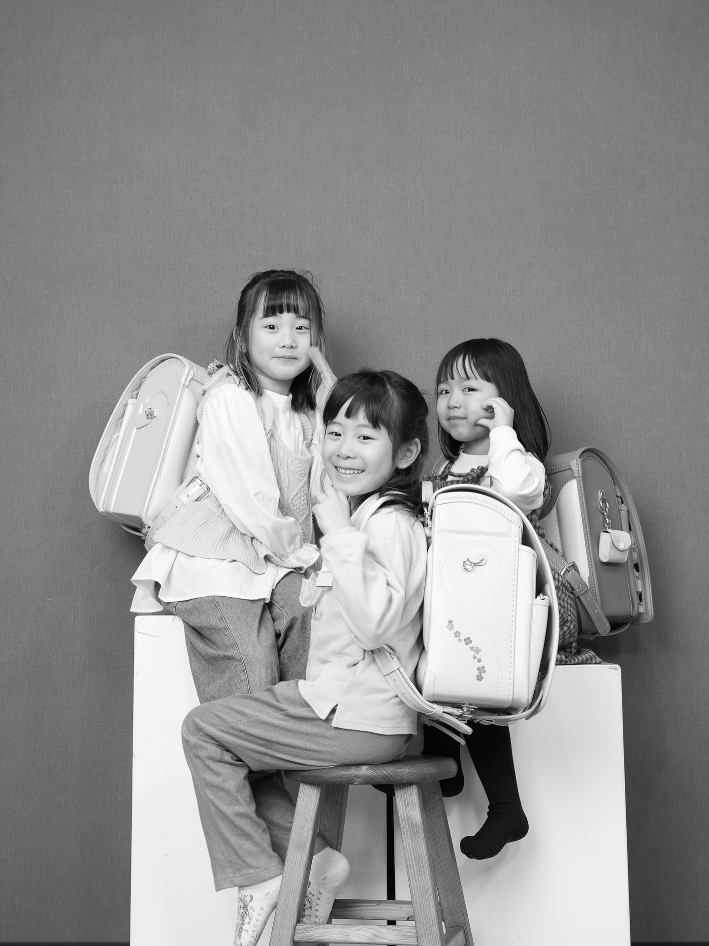 self photo
.
#千歳
#恵庭
#苫小牧
#セルフフォト
#セルフ写真館
フォトスタジオ
韓国
写真
家族
ファミリー
aorakistudio
.
※写真の投稿は許可を得ておりますのでNGの方も安心してご利用いただけます😌