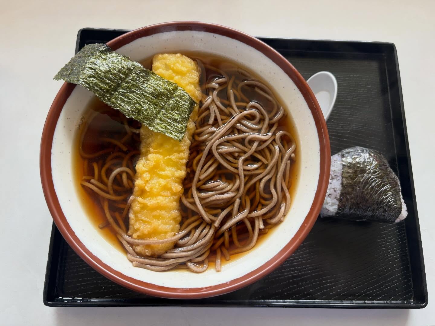 ららぽーとのイカ天そばとおにぎりのセット
ナポリタンは隠れた人気メニューです!